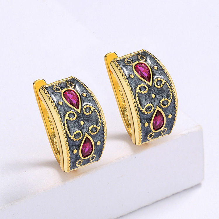 Classic Retro Exquisite Enamel Jewelry Three-piece Set - Image 5